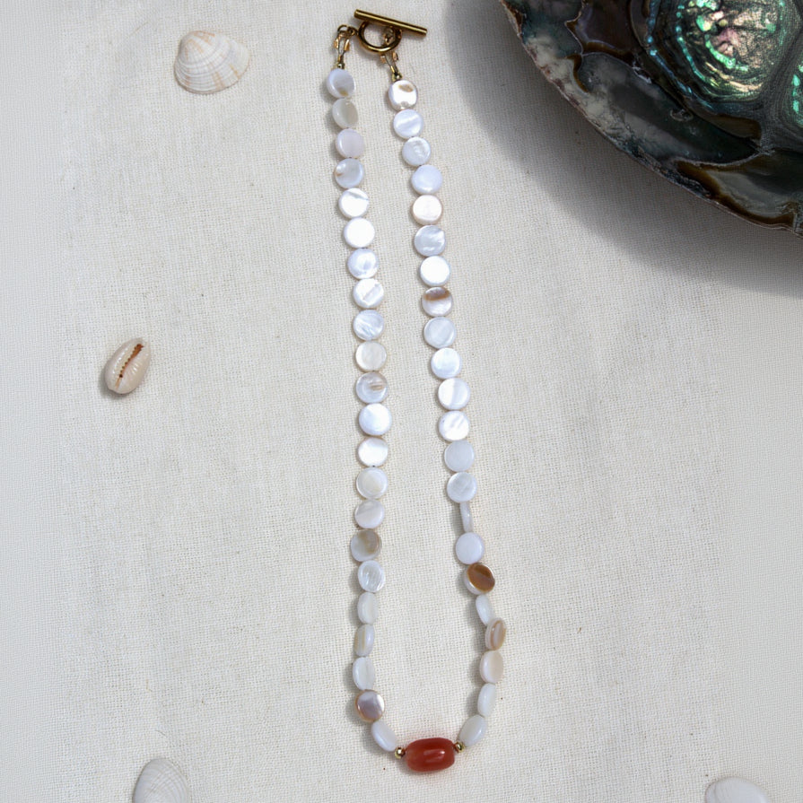 Shell Carnelian Choker