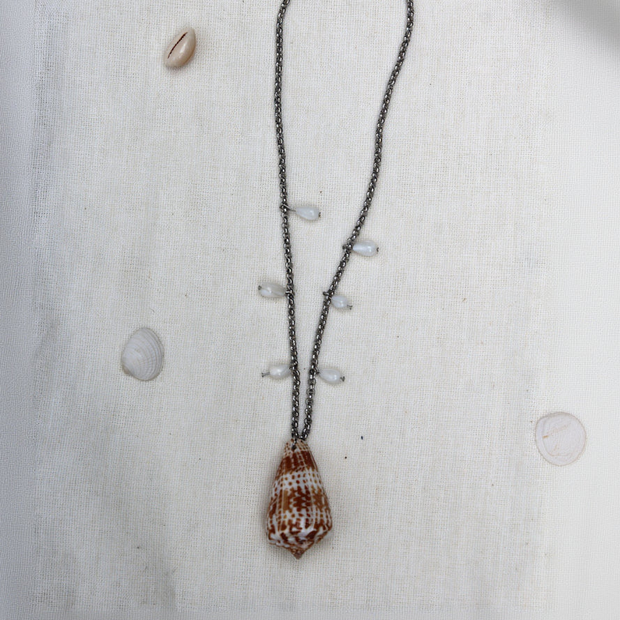 Sea Shell and Pearls Necklace